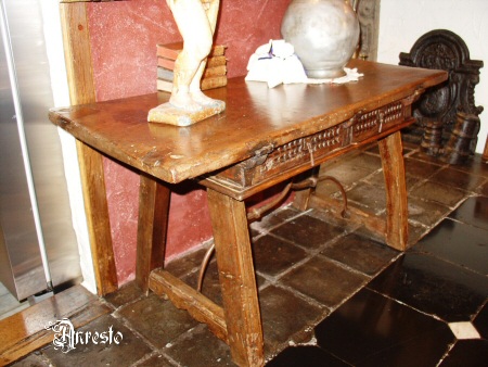 Antieke Spaanse Schraagtafel
