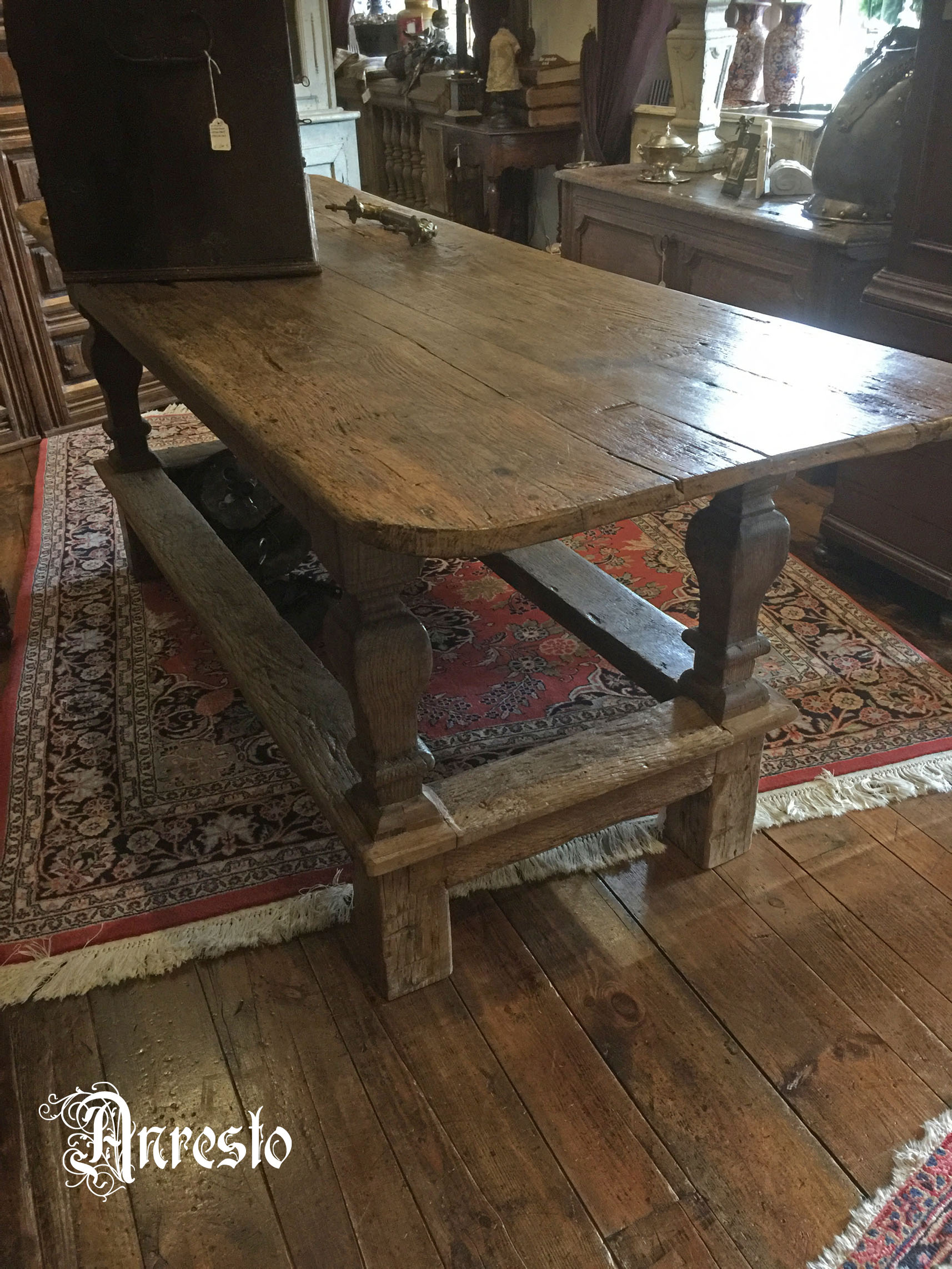 ~klik antieke tafel vergroting~ Antieke landelijke tafel  antiek Anresto