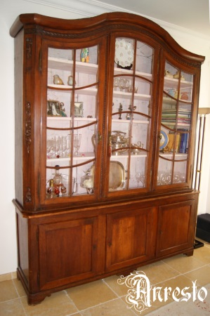 vitrine glass display cabinet