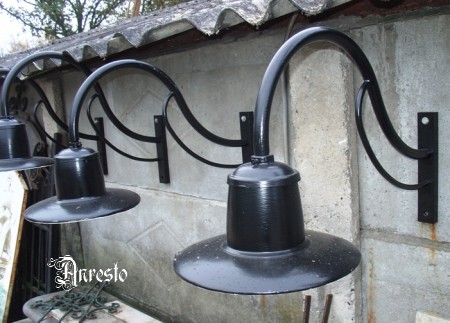 gerestaureerde Renaissance lampenkoppen 