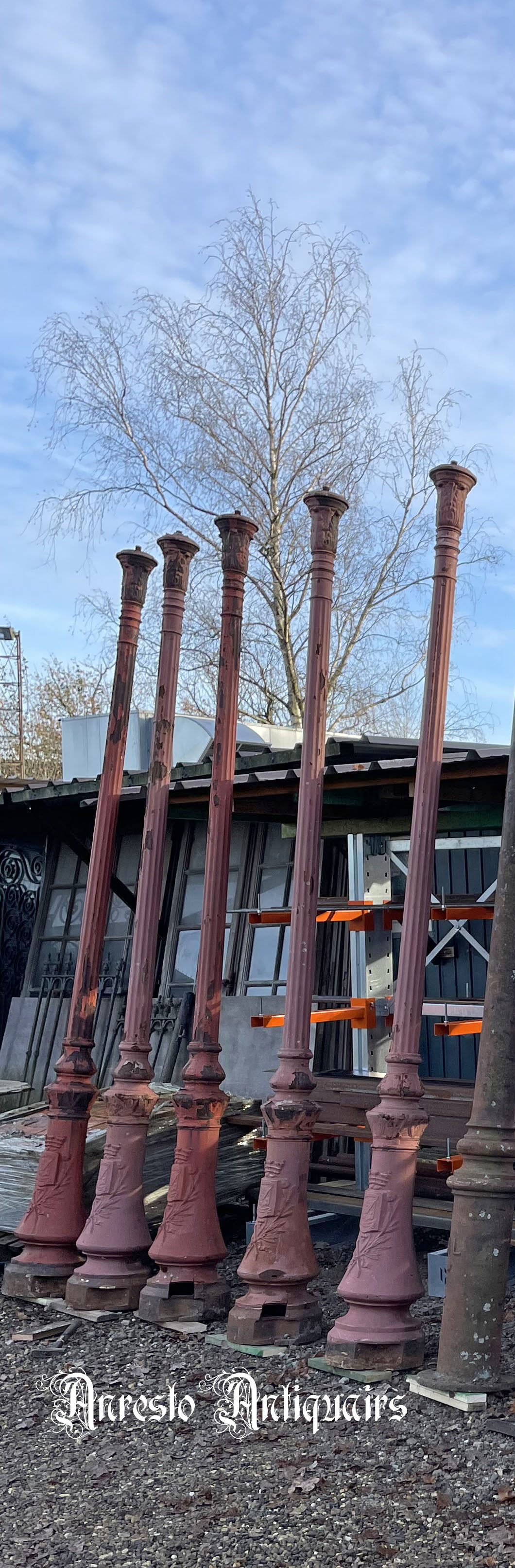 ~Antieke Franse lantaarnpalen [ANRESTO klik vergroting]~ 