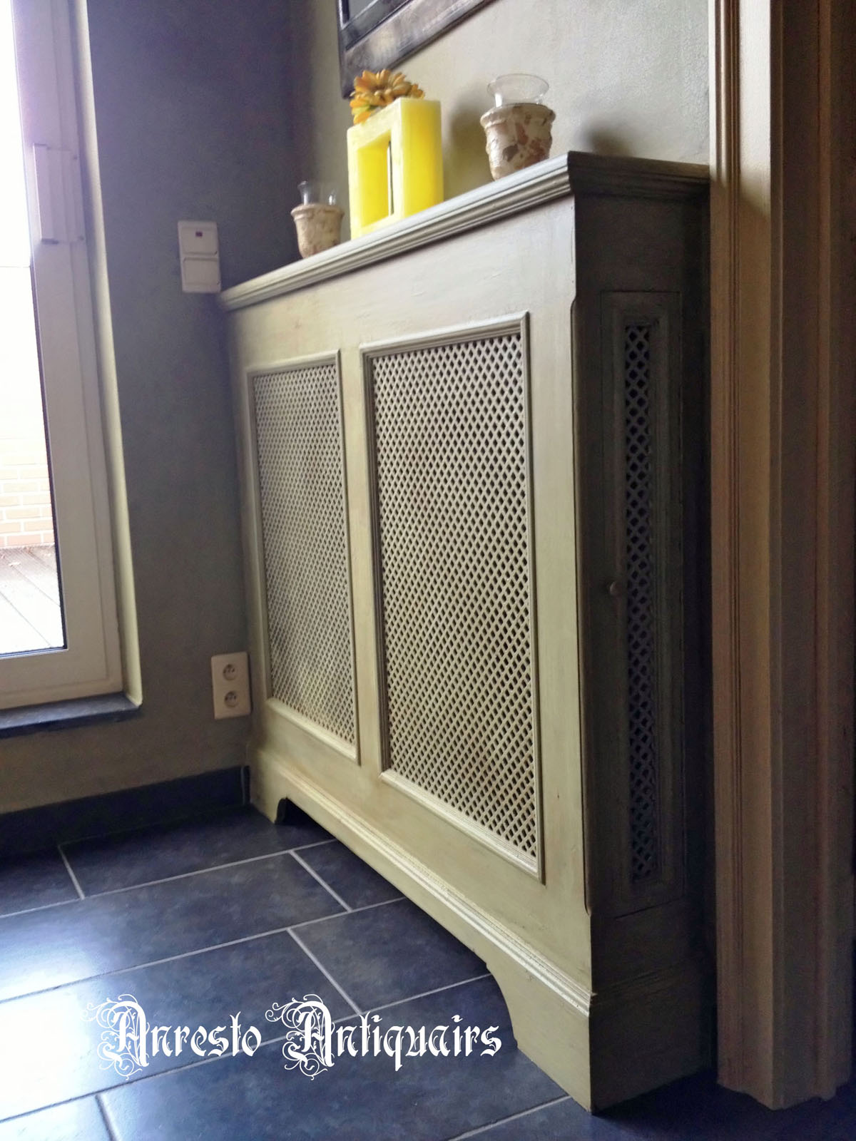 Exclusieve eikenhouten radiatorafkasting