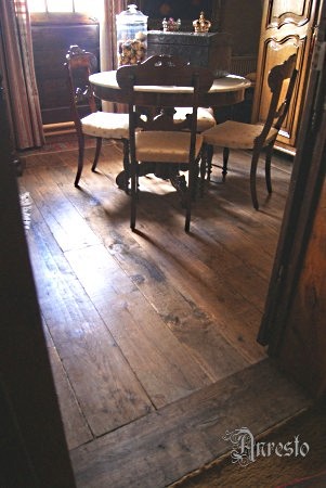 Manually aged parquet