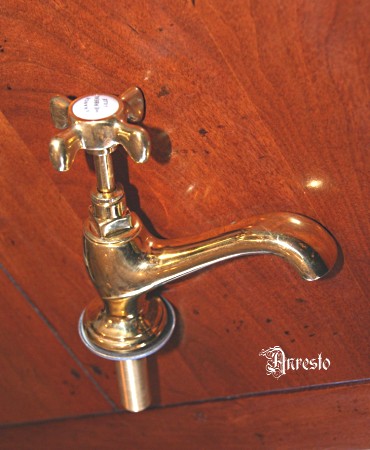 antique Classic old Royaume tap